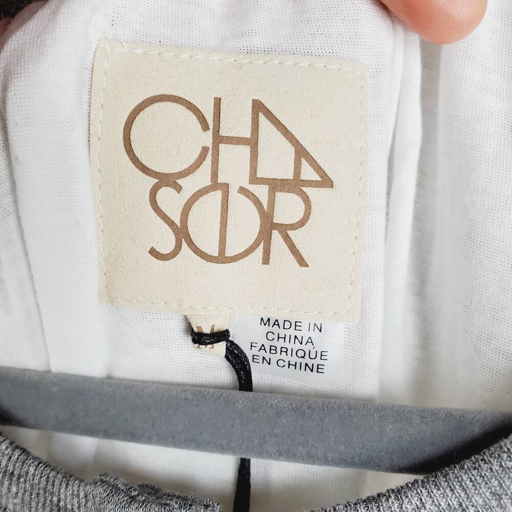✨ NWT Chaser White & Gray Knit Henley Short Sleeve Top M - Picture 4 of 8